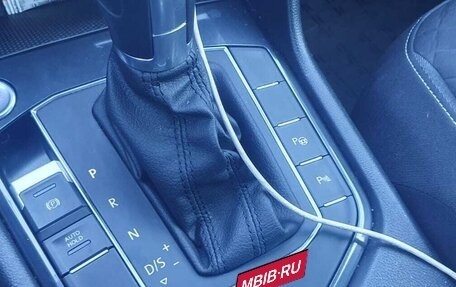 Volkswagen Tiguan II, 2018 год, 2 700 000 рублей, 9 фотография