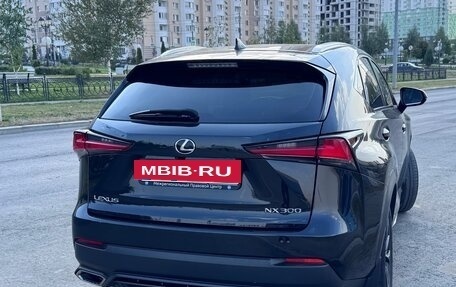 Lexus NX I, 2017 год, 3 100 000 рублей, 8 фотография