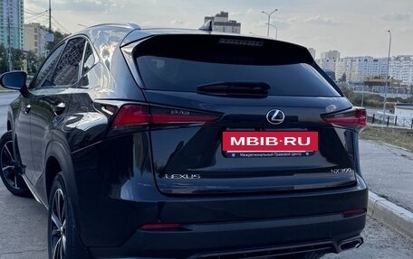 Lexus NX I, 2017 год, 3 100 000 рублей, 7 фотография