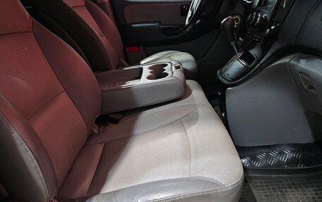 Hyundai Grand Starex Grand Starex I рестайлинг 2, 2010 год, 900 000 рублей, 12 фотография