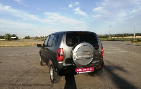 Chevrolet Niva I рестайлинг, 2018 год, 590 000 рублей, 7 фотография
