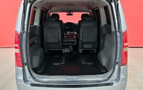 Hyundai Grand Starex Grand Starex I рестайлинг 2, 2010 год, 900 000 рублей, 16 фотография