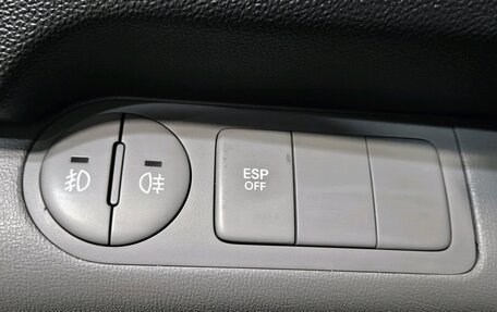 Hyundai Grand Starex Grand Starex I рестайлинг 2, 2010 год, 900 000 рублей, 15 фотография