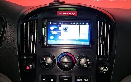 Hyundai Grand Starex Grand Starex I рестайлинг 2, 2010 год, 900 000 рублей, 11 фотография