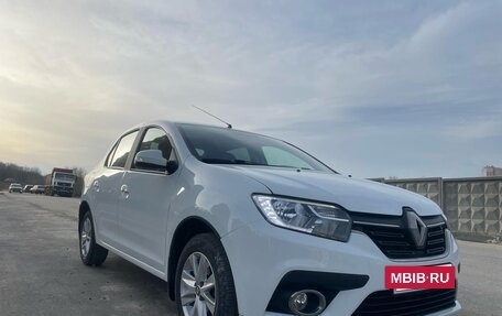 Renault Logan II, 2019 год, 980 000 рублей, 6 фотография