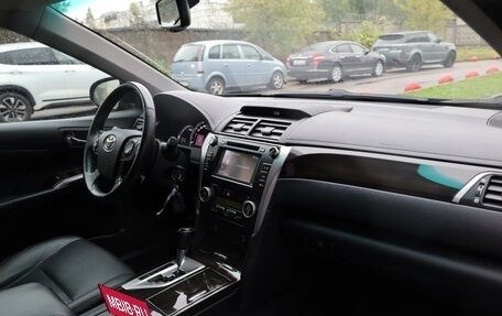 Toyota Camry, 2014 год, 1 599 000 рублей, 10 фотография