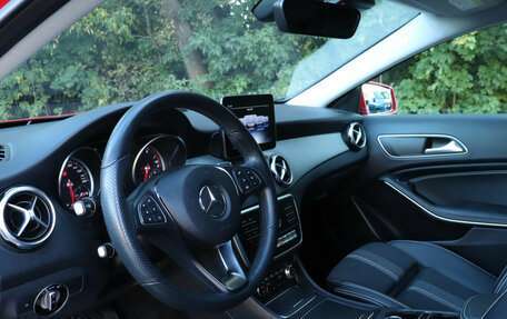 Mercedes-Benz GLA, 2019 год, 2 630 000 рублей, 13 фотография