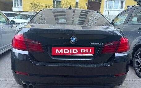 BMW 5 серия, 2013 год, 1 650 000 рублей, 10 фотография