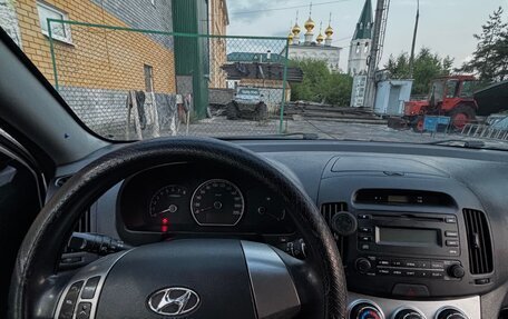 Hyundai Elantra IV, 2011 год, 600 000 рублей, 3 фотография