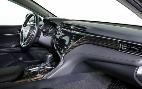 Toyota Camry, 2018 год, 2 977 000 рублей, 11 фотография