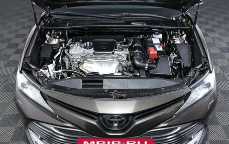 Toyota Camry, 2018 год, 2 977 000 рублей, 9 фотография