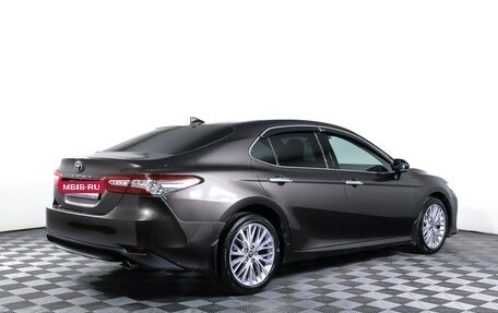 Toyota Camry, 2018 год, 2 977 000 рублей, 5 фотография