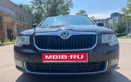 Skoda Superb III рестайлинг, 2012 год, 1 050 000 рублей, 3 фотография