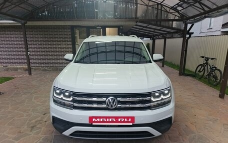 Volkswagen Teramont I, 2018 год, 3 590 000 рублей, 2 фотография