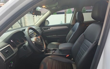 Volkswagen Teramont I, 2018 год, 3 590 000 рублей, 8 фотография