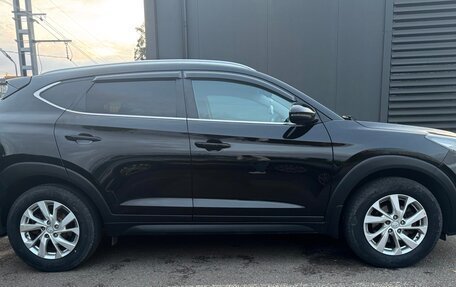 Hyundai Tucson III, 2018 год, 2 250 000 рублей, 3 фотография