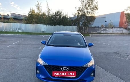 Hyundai Solaris II рестайлинг, 2021 год, 1 475 000 рублей, 2 фотография