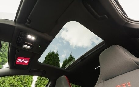 Volkswagen Golf GTI, 2022 год, 3 000 008 рублей, 14 фотография