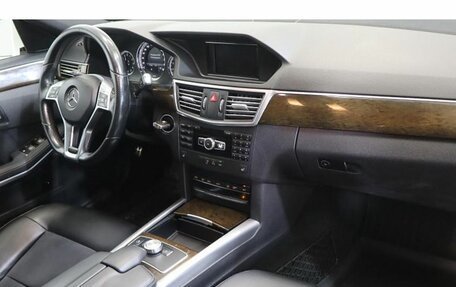 Mercedes-Benz E-Класс, 2012 год, 1 289 000 рублей, 5 фотография