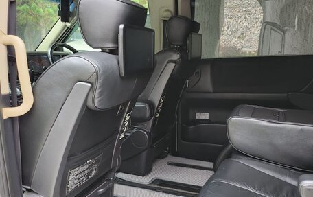 Nissan Elgrand III, 2008 год, 2 290 000 рублей, 16 фотография