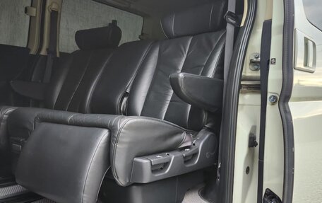 Nissan Elgrand III, 2008 год, 2 290 000 рублей, 17 фотография