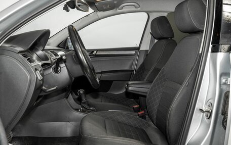 Skoda Rapid I, 2019 год, 1 450 000 рублей, 6 фотография