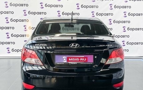 Hyundai Solaris II рестайлинг, 2011 год, 830 000 рублей, 17 фотография