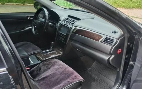 Toyota Camry, 2015 год, 1 900 000 рублей, 4 фотография
