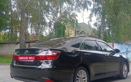 Toyota Camry, 2015 год, 1 900 000 рублей, 2 фотография