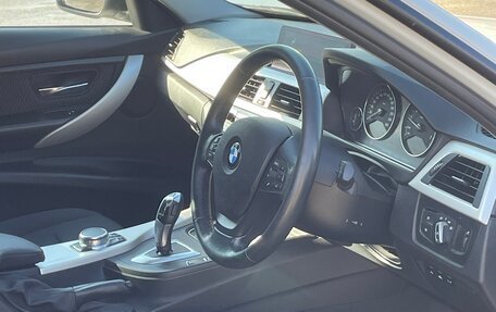 BMW 3 серия, 2017 год, 1 470 000 рублей, 12 фотография