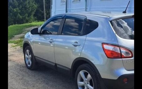 Nissan Qashqai, 2011 год, 1 050 000 рублей, 4 фотография