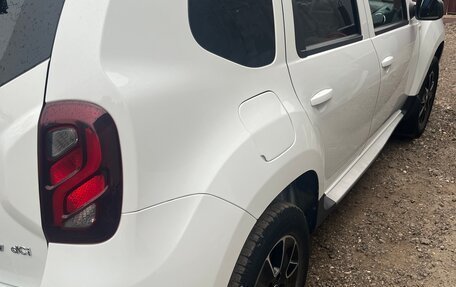 Renault Duster I рестайлинг, 2017 год, 1 250 000 рублей, 8 фотография