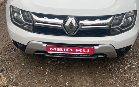 Renault Duster I рестайлинг, 2017 год, 1 250 000 рублей, 11 фотография