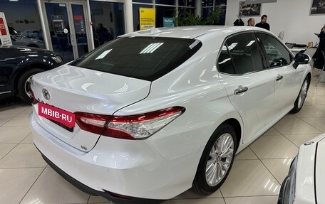 Toyota Camry, 2018 год, 2 800 000 рублей, 3 фотография