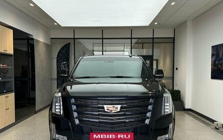 Cadillac Escalade IV, 2019 год, 6 500 000 рублей, 3 фотография