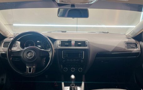 Volkswagen Jetta VI, 2014 год, 1 110 000 рублей, 13 фотография