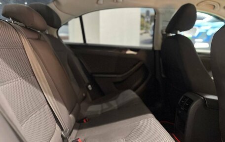 Volkswagen Jetta VI, 2014 год, 1 110 000 рублей, 20 фотография