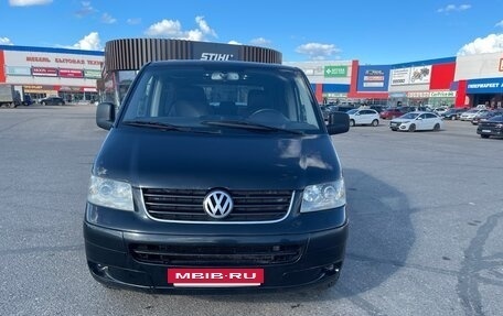 Volkswagen Multivan T5, 2009 год, 1 400 000 рублей, 3 фотография