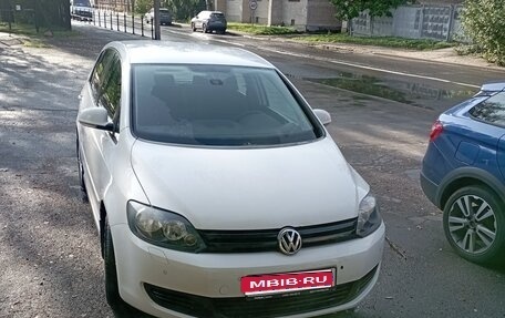 Volkswagen Golf Plus II, 2013 год, 750 000 рублей, 1 фотография