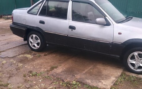 Daewoo Nexia I рестайлинг, 2003 год, 110 000 рублей, 3 фотография
