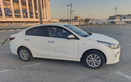 KIA Rio IV, 2019 год, 1 100 000 рублей, 4 фотография