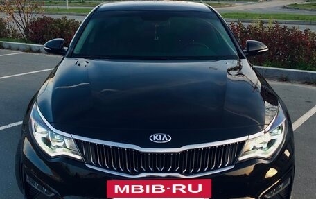 KIA Optima IV, 2018 год, 2 200 000 рублей, 10 фотография