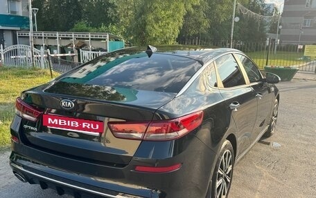 KIA Optima IV, 2018 год, 2 200 000 рублей, 8 фотография