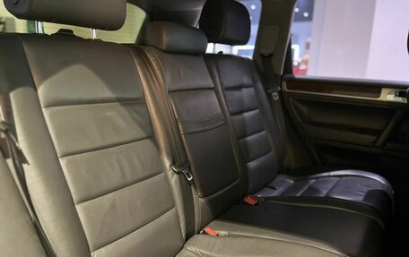 Volkswagen Touareg III, 2007 год, 990 000 рублей, 21 фотография