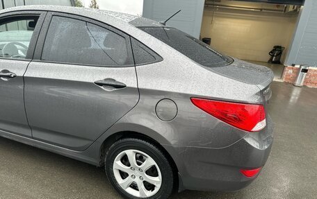 Hyundai Solaris II рестайлинг, 2013 год, 884 000 рублей, 2 фотография