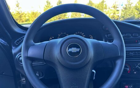 Chevrolet Niva I рестайлинг, 2019 год, 950 000 рублей, 3 фотография