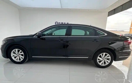 Volkswagen Passat B8 рестайлинг, 2022 год, 1 700 000 рублей, 6 фотография