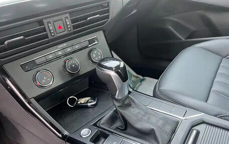 Volkswagen Passat B8 рестайлинг, 2022 год, 1 700 000 рублей, 20 фотография