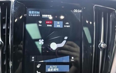 Volvo V60 II, 2021 год, 2 966 605 рублей, 11 фотография