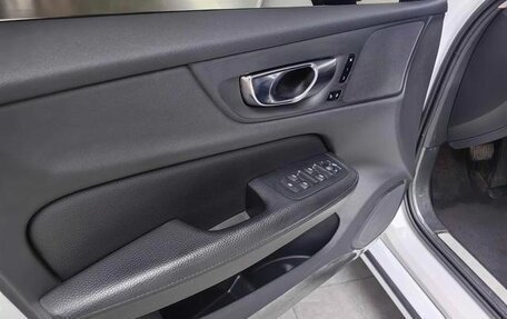 Volvo V60 II, 2021 год, 2 966 605 рублей, 12 фотография